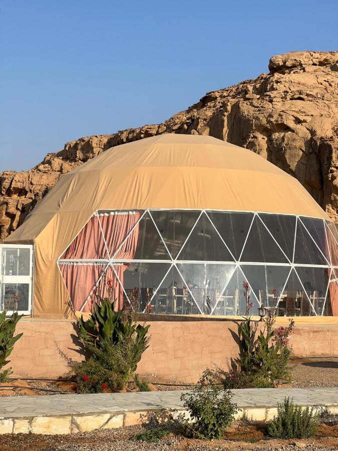 Wadi Rum Quiet Camp Exteriör bild