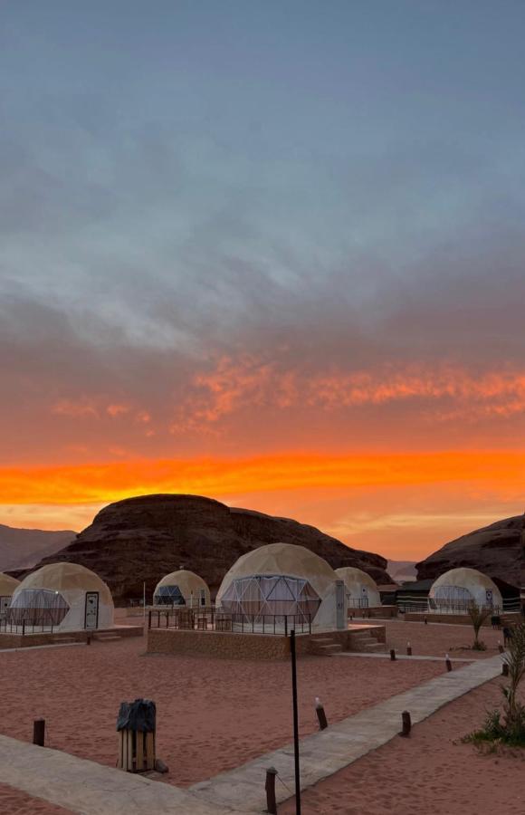 Wadi Rum Quiet Camp Exteriör bild