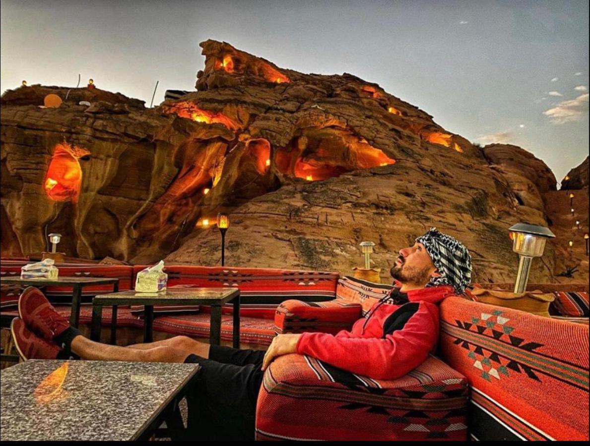 Wadi Rum Quiet Camp Exteriör bild