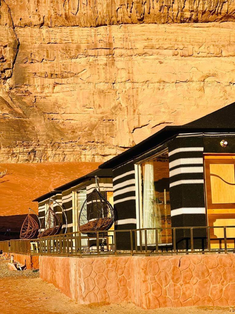 Wadi Rum Quiet Camp Exteriör bild